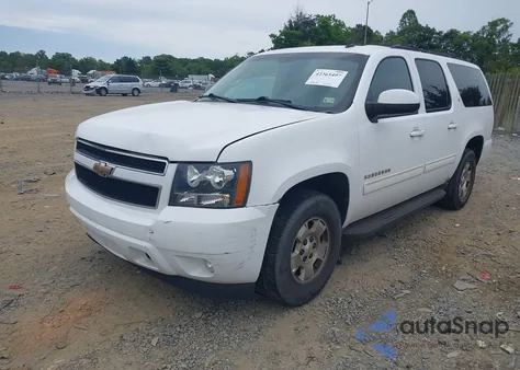 2010 Chevrolet Suburban 1500 Lt1 из США, поврежденный, VIN 1GNUCJE01AR199247